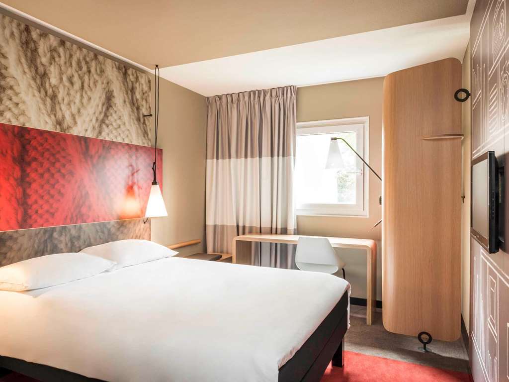 Ibis Canal Saint Martin París